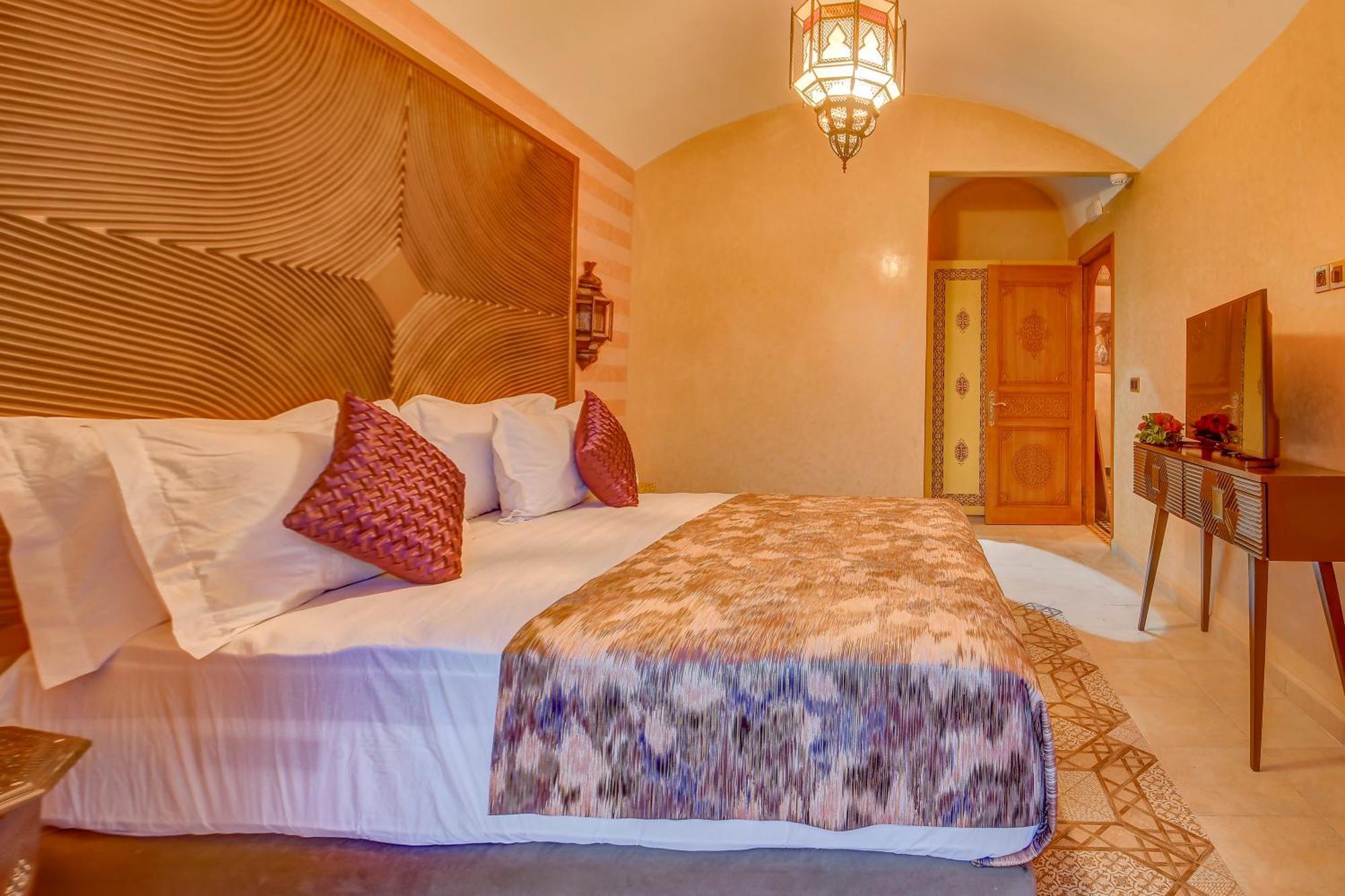 Atlas Castle Marrakech Hotel Aghmat Bagian luar foto