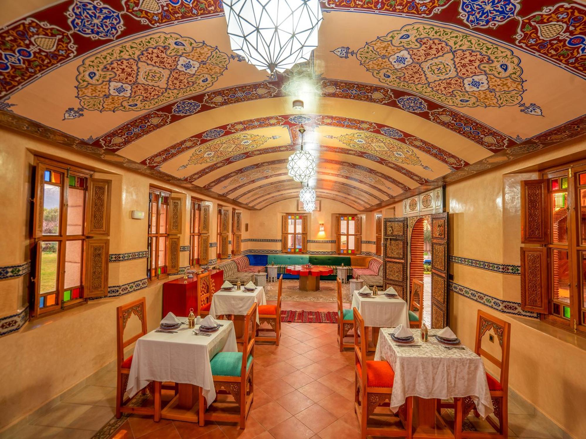 Atlas Castle Marrakech Hotel Aghmat Bagian luar foto